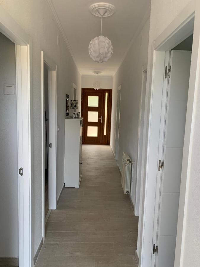 A Casa Vermella Con Jardin A 10 Minutos De Santiago De Compostela Apartment Ortono ภายนอก รูปภาพ