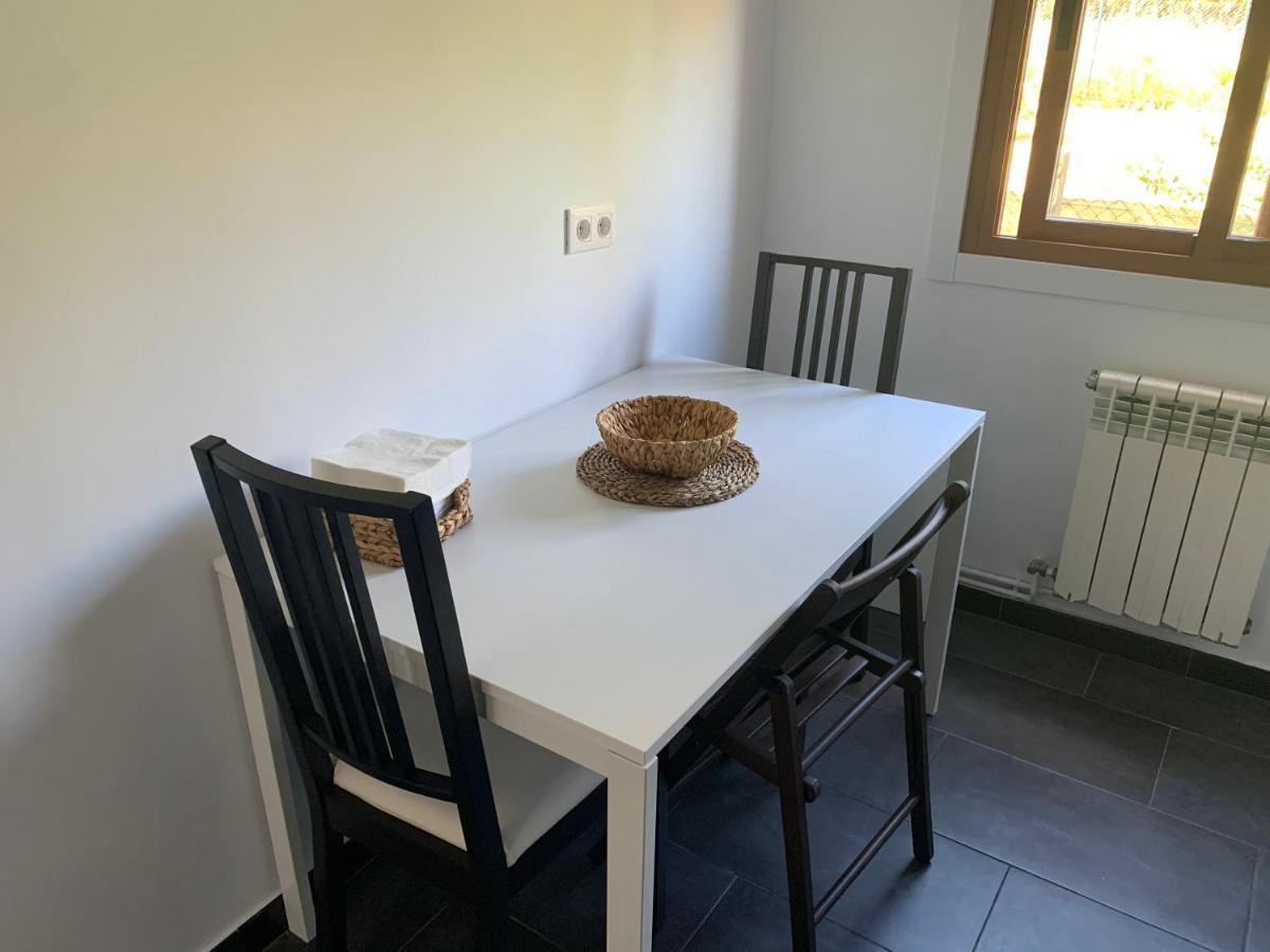 A Casa Vermella Con Jardin A 10 Minutos De Santiago De Compostela Apartment Ortono ภายนอก รูปภาพ