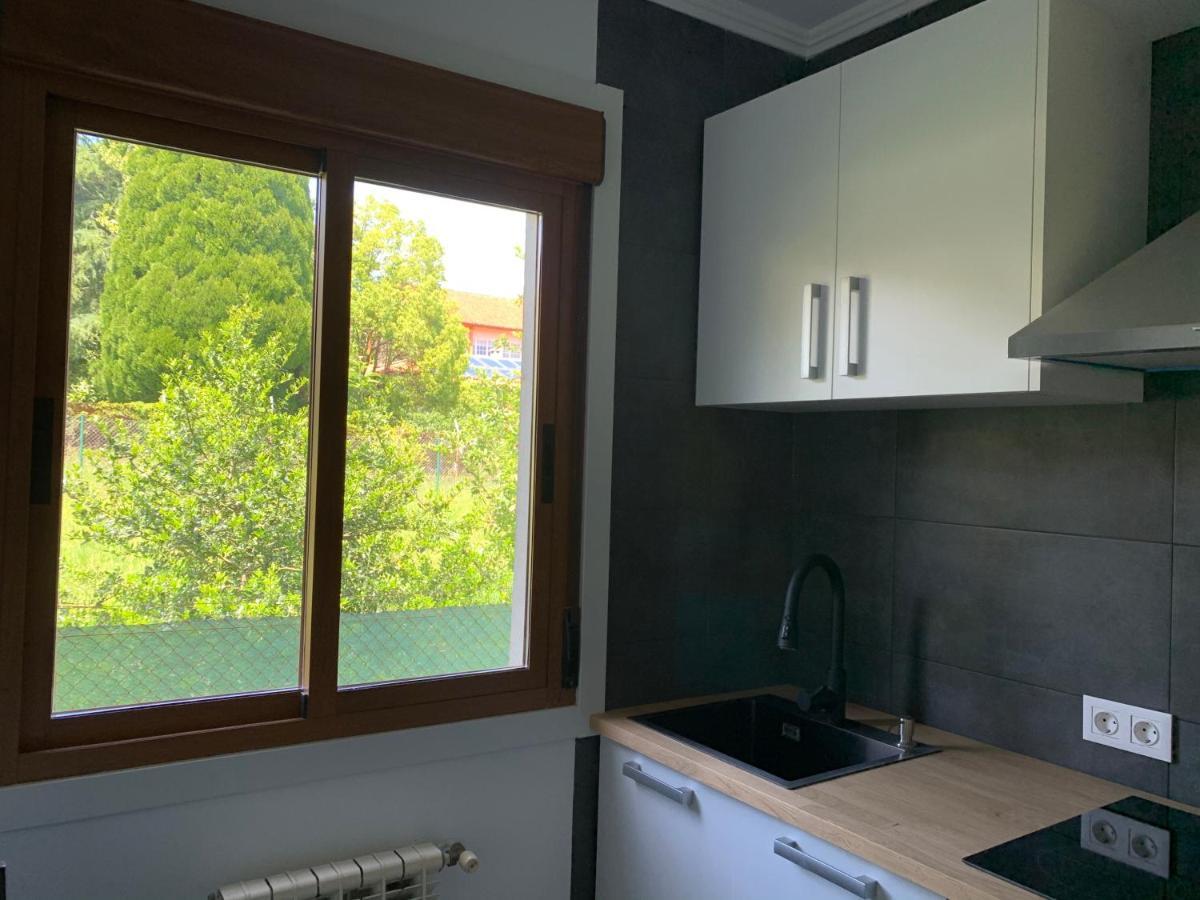 A Casa Vermella Con Jardin A 10 Minutos De Santiago De Compostela Apartment Ortono ภายนอก รูปภาพ